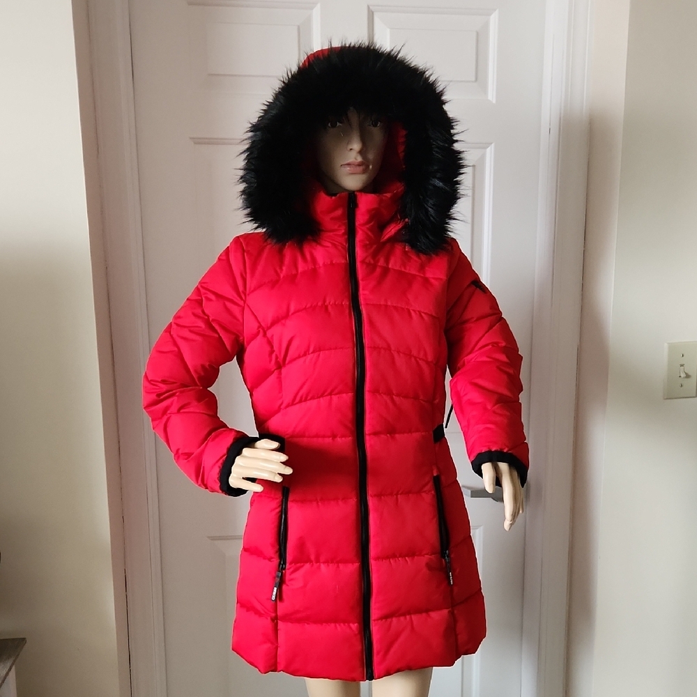 Guess Red Puffer Jacket with Black Faux Fur Hood Medium